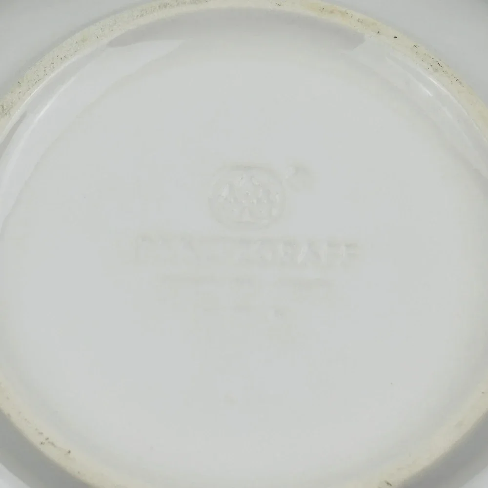 Pfaltzgraff Filigree White Round Serving‎ Bowl 7.5